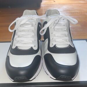 Gucci double G black and white sneakers